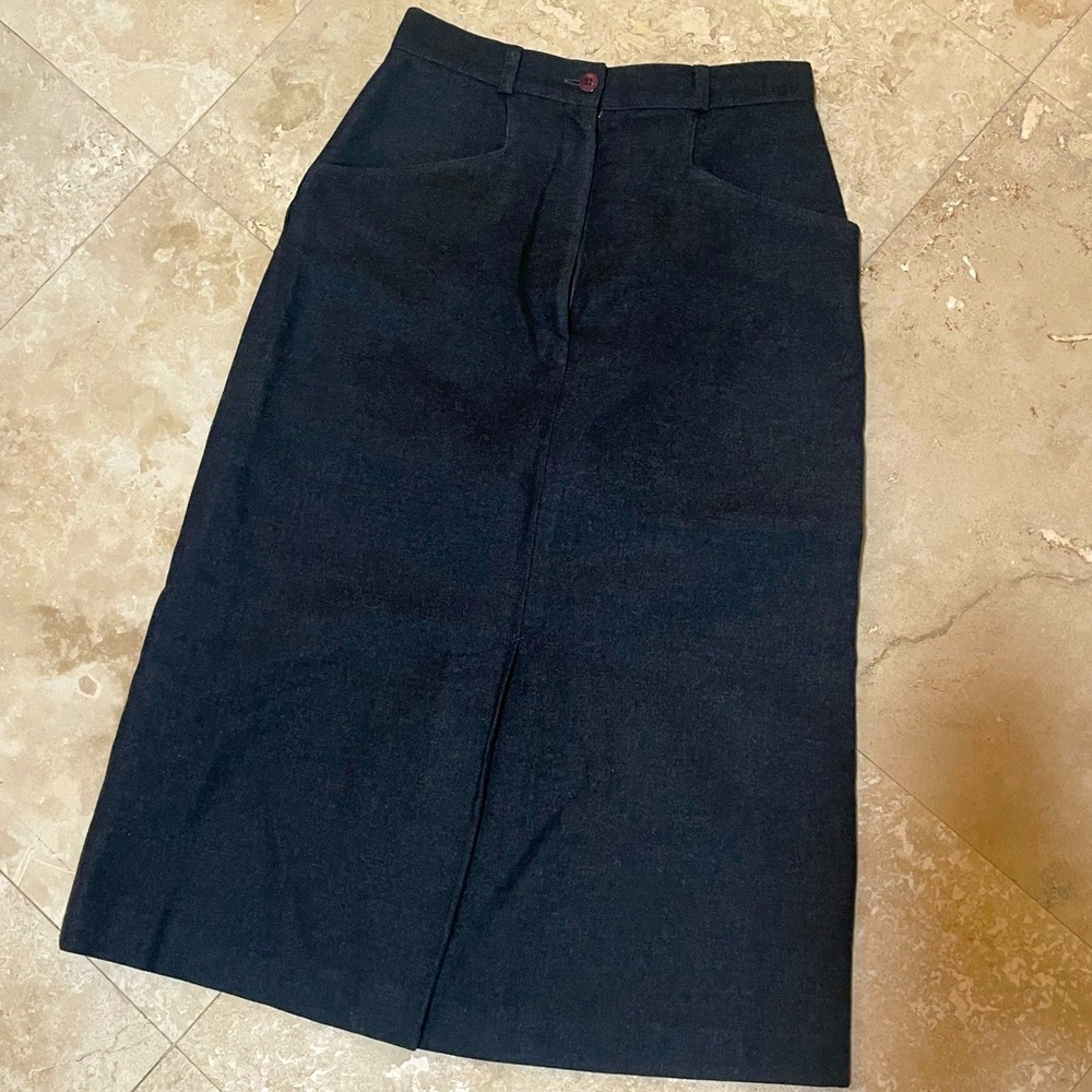 Holt Renfreu - SungSport:  WOOL pencil skirt